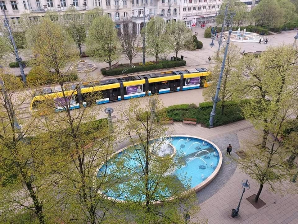 Alfoeldi Palace Apartman Debrecen Eksteriør bilde
