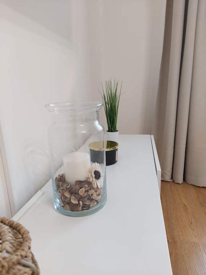 Alfoeldi Palace Apartman Debrecen Eksteriør bilde