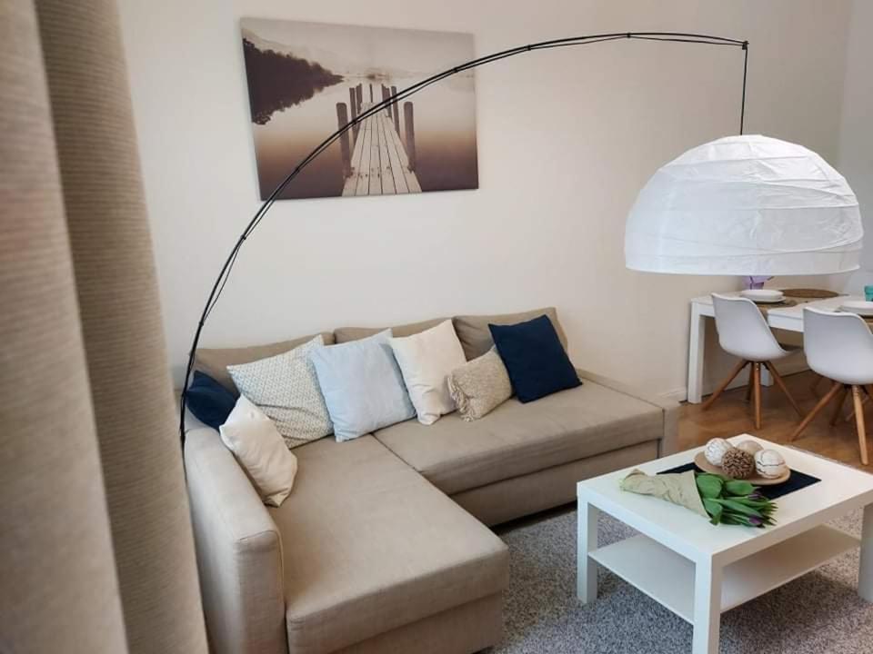 Alfoeldi Palace Apartman Debrecen Eksteriør bilde