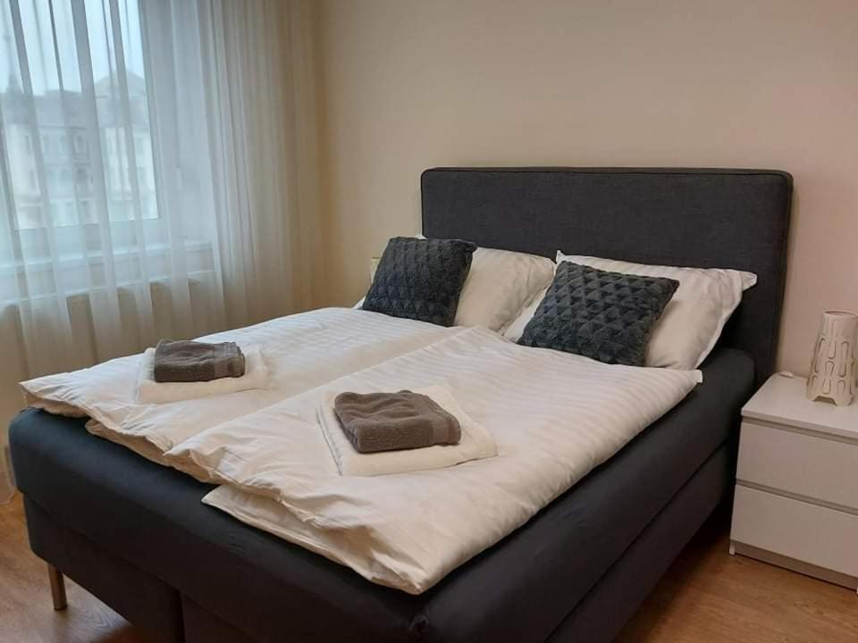 Alfoeldi Palace Apartman Debrecen Eksteriør bilde