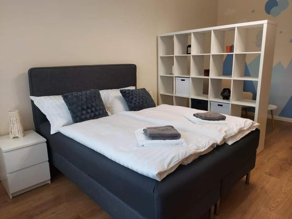 Alfoeldi Palace Apartman Debrecen Eksteriør bilde