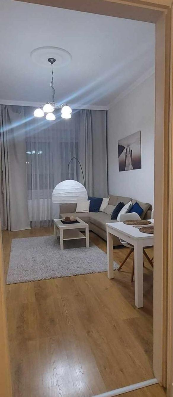 Alfoeldi Palace Apartman Debrecen Eksteriør bilde