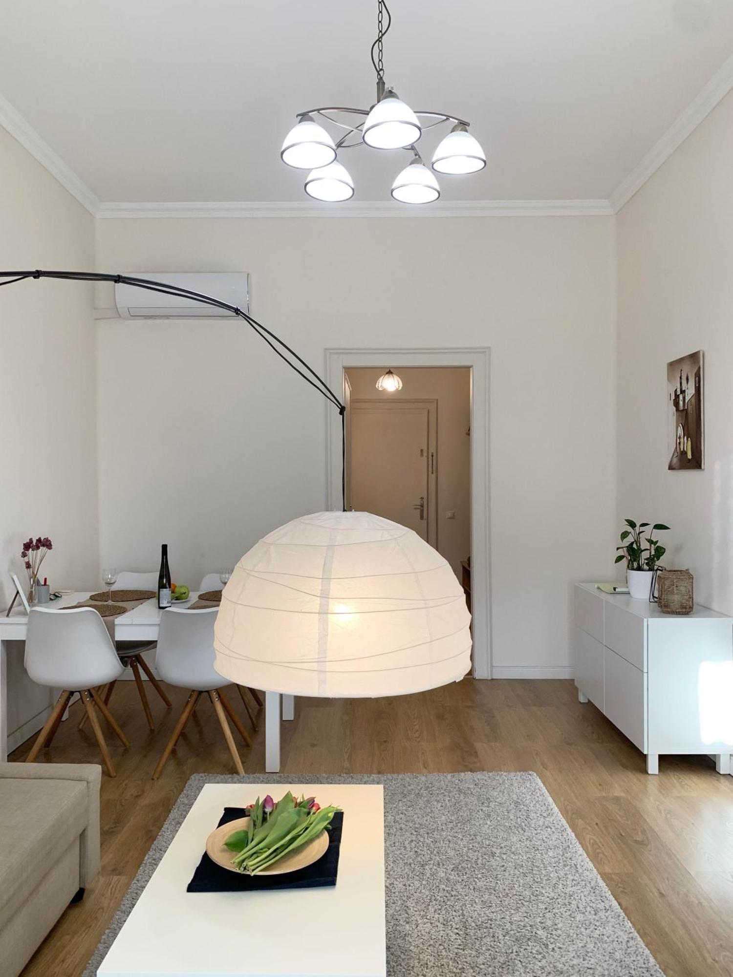 Alfoeldi Palace Apartman Debrecen Eksteriør bilde